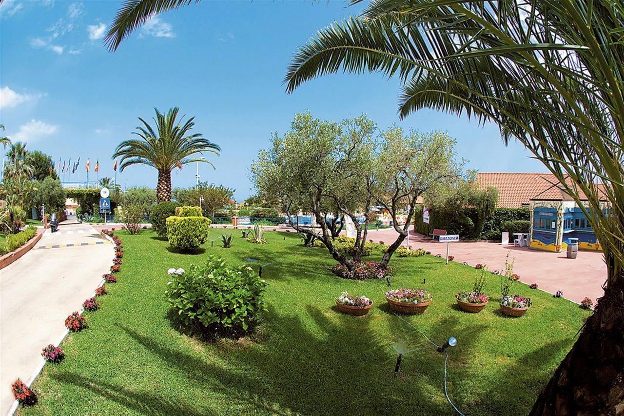 La Pace Village Residence Club Tropea Exterior foto
