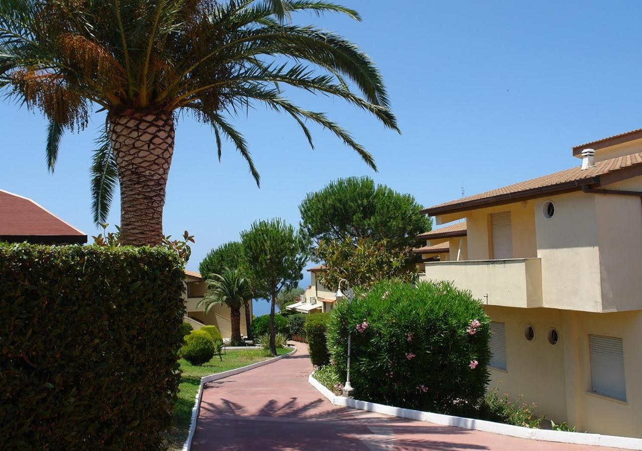 La Pace Village Residence Club Tropea Exterior foto
