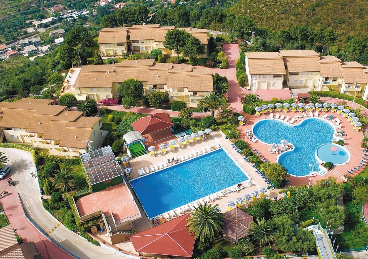 La Pace Village Residence Club Tropea Exterior foto